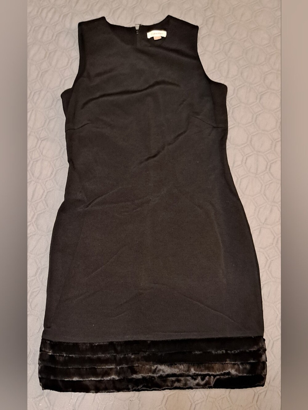 Calvin Klein Black Sleeveless Sheath Dress with Fur Hem Sz 6